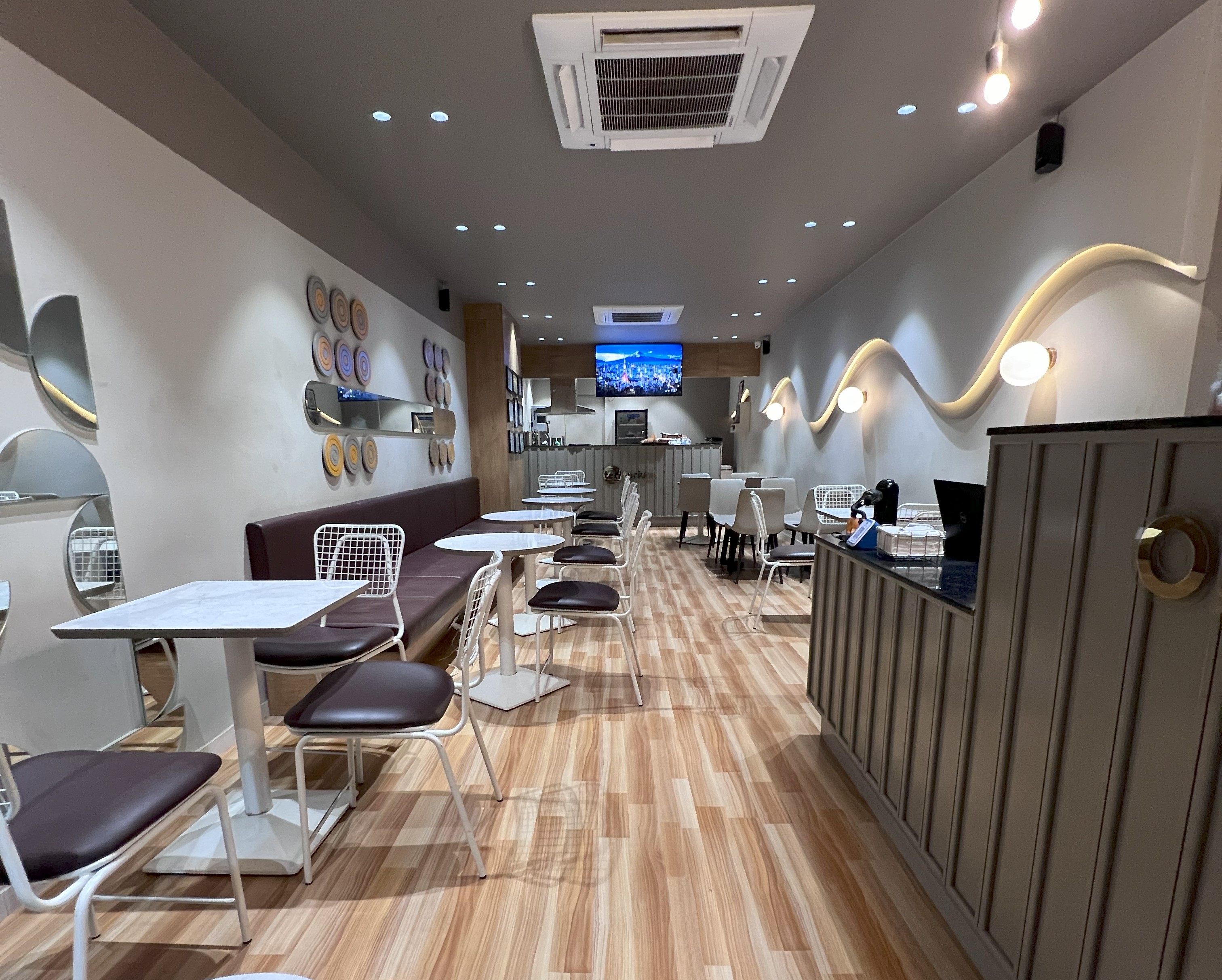 About Teatorium Café